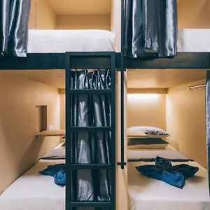 Wanderloft Capsule Hotel Cápsula Singapura