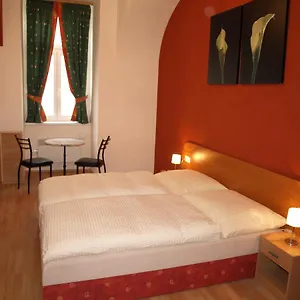 Tal Apartment